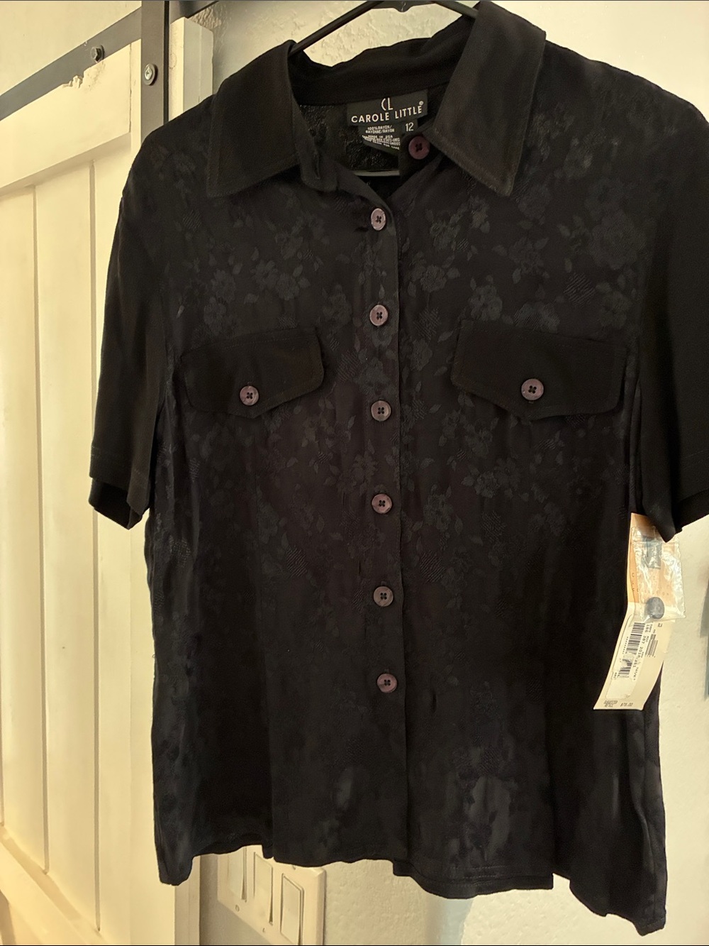 NWT VINTAGE!!Carole Little Black Floral Jacquard Short-Sleeve Button-Front Shirt